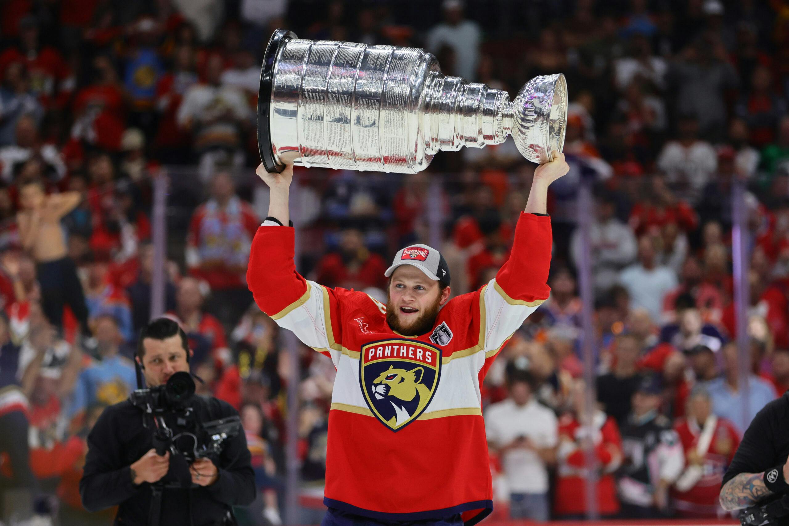 Florida Panthers forward Steven Lorentz.